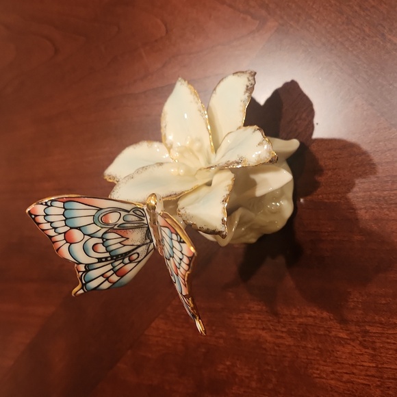 Lenox Butterfly and Flower Figurine with Gold Accents - Picture 4 of 6